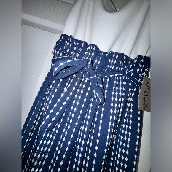 Blue and white Jumpsuit - Picture 4 of 5